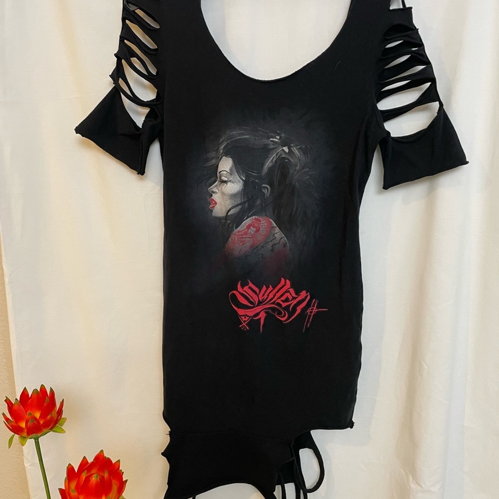 Women’s traffic tee shirt dress. Featuring cut out holes and straps sleeves -L